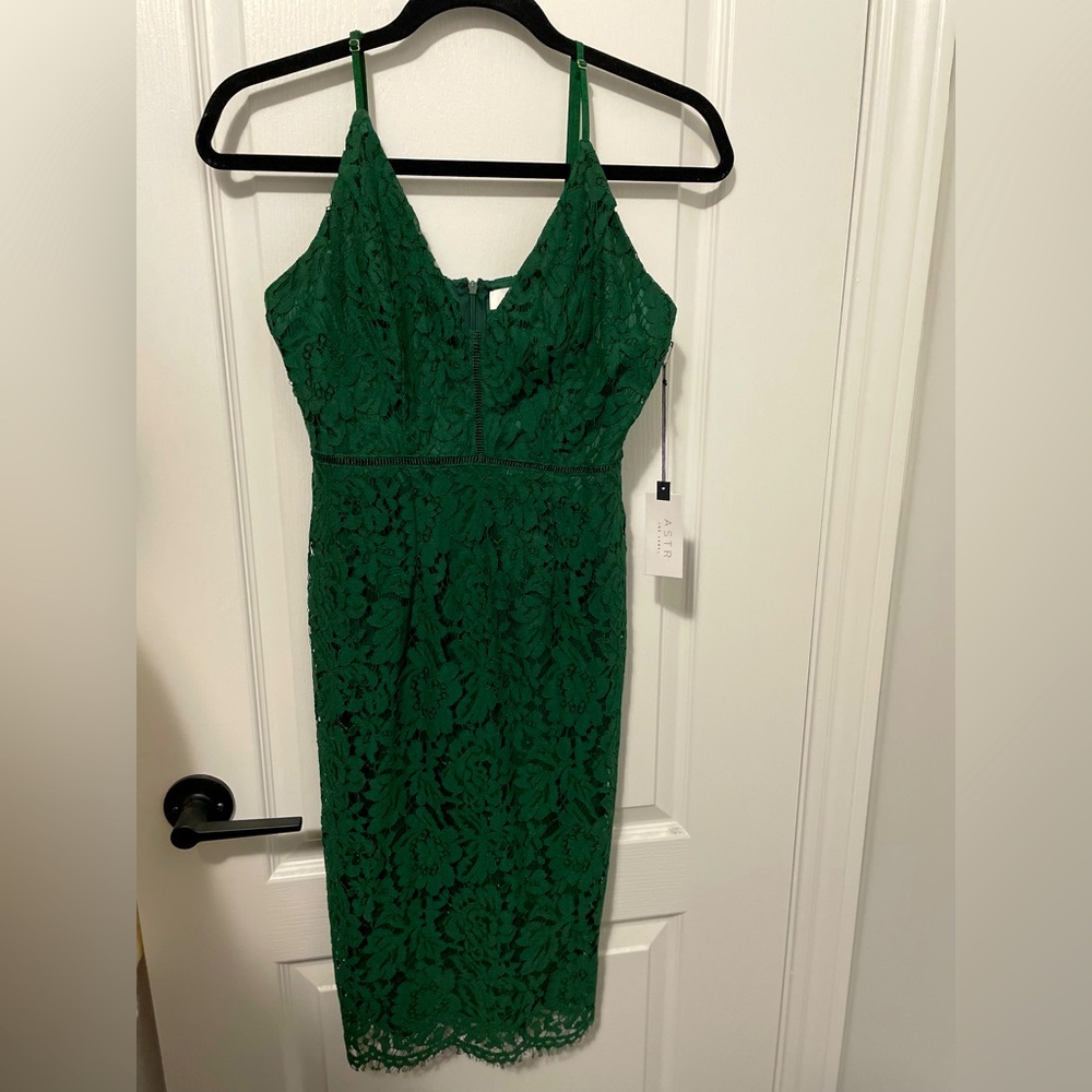 Emerald Green Lace Dress. Size Small